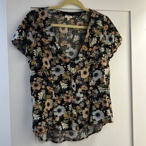 En Crème Black Floral Blouse